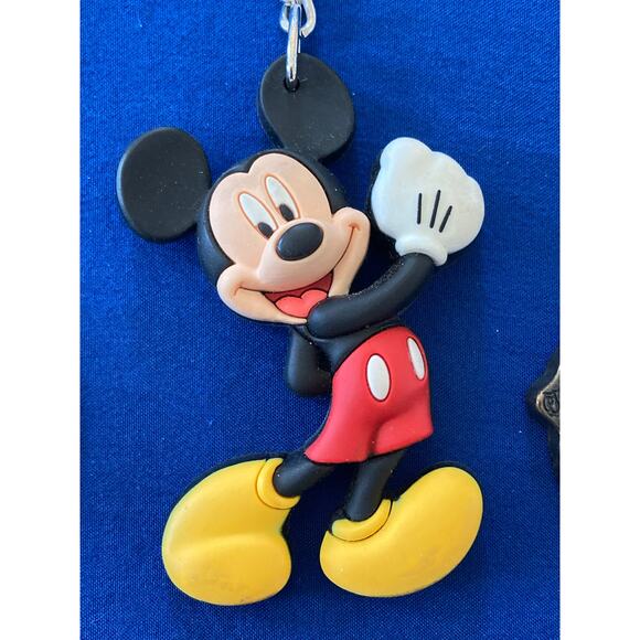 Disney World Keychains (3) Mickey Mouse - Pirates Caribbean - Maleficent - Picture 3 of 9